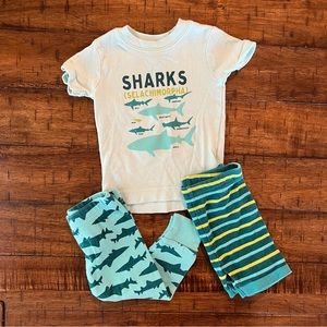 💥2/$20 Shark Pajamas - Boys PJ set - size 6-12 months baby